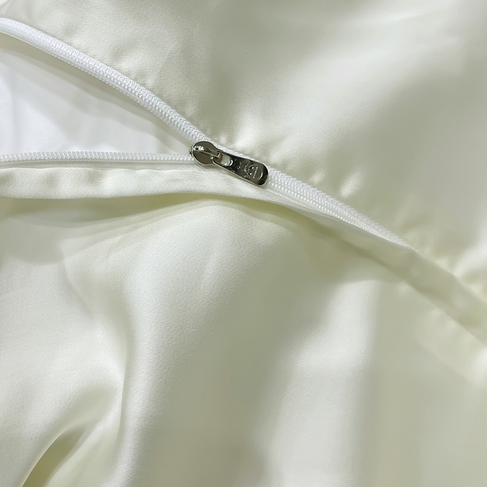 91家纺网 家纺一手货源 找家纺 洽想家 2025新款80支天丝镂空瑾系列夏被四件套 瑾-皓月白