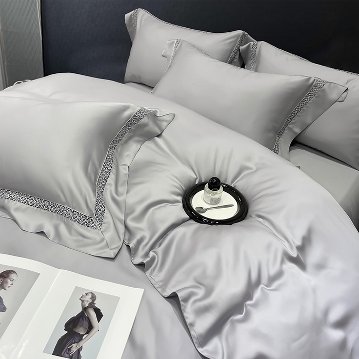 91家纺网 家纺一手货源 找家纺 洽想家 2025新款80支天丝镂空瑾系列夏被四件套 瑾-经典灰