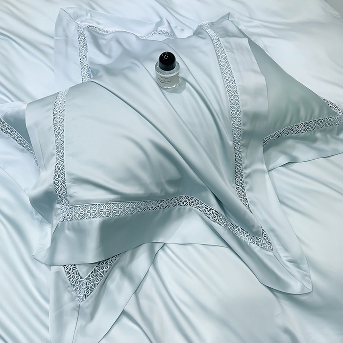 91家纺网 家纺一手货源 找家纺 洽想家 2025新款80支天丝镂空瑾系列夏被四件套 瑾-玛瑙绿