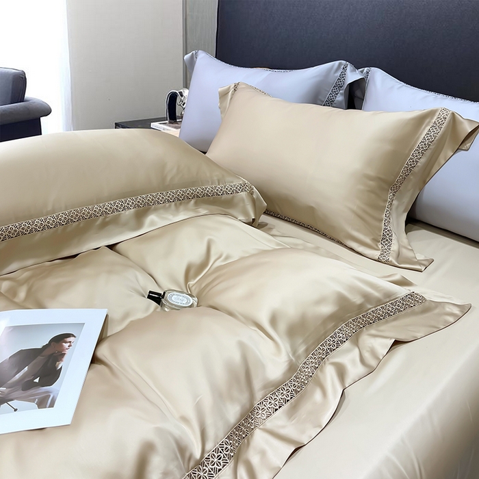 91家纺网 家纺一手货源 找家纺 洽想家 2025新款80支天丝镂空瑾系列夏被四件套 瑾-米咖棕