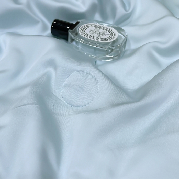 91家纺网 家纺一手货源 找家纺 洽想家 2025新款80支天丝镂空瑾系列夏被四件套 瑾-天空蓝