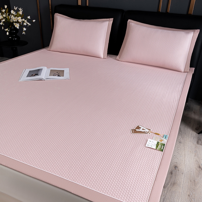 91家纺网 家纺一手货源 找家纺 小牛席业 2025经典款-千鸟格冷感豆豆席系列 床席款 粉色