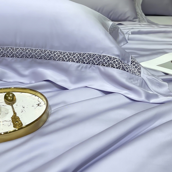 91家纺网 家纺一手货源 找家纺 洽想家 2025新款80支天丝镂空瑾系列夏被四件套 瑾-微紫