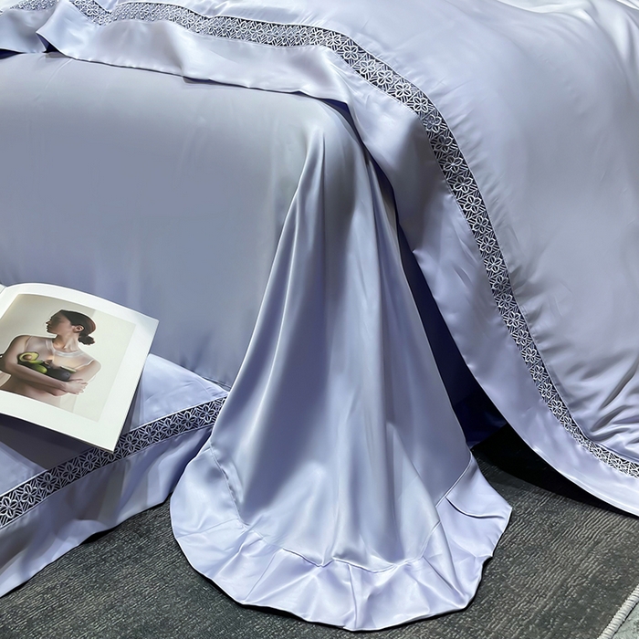 91家纺网 家纺一手货源 找家纺 洽想家 2025新款80支天丝镂空瑾系列夏被四件套 瑾-微紫