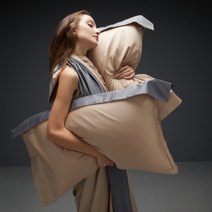 91家纺网 家纺一手货源 找家纺 洽想家 2025新款100支新疆长绒棉纯色双拼四件套 诺丁金+帝王灰-