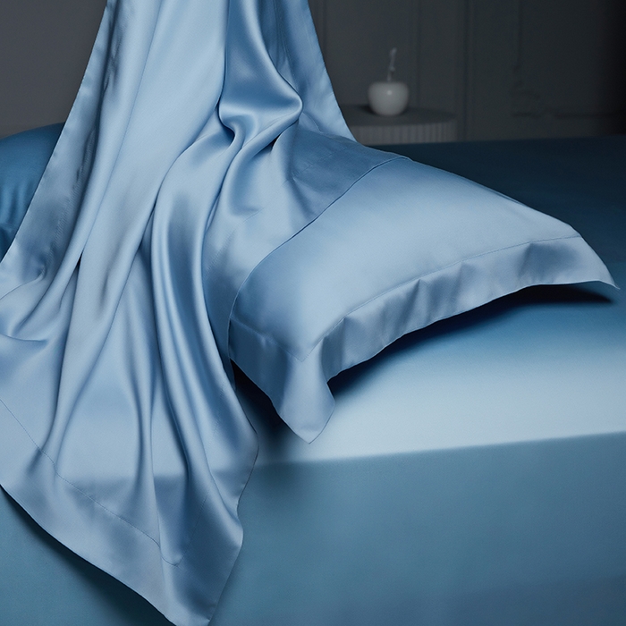 91家纺网 家纺一手货源 找家纺 洽想家 2025新款莱赛尔兰精80支天丝纯色系列四件套 天空蓝