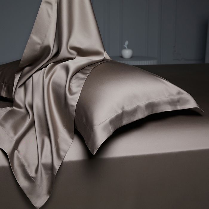 91家纺网 家纺一手货源 找家纺 洽想家 2025新款莱赛尔兰精80支天丝纯色系列四件套 拿铁