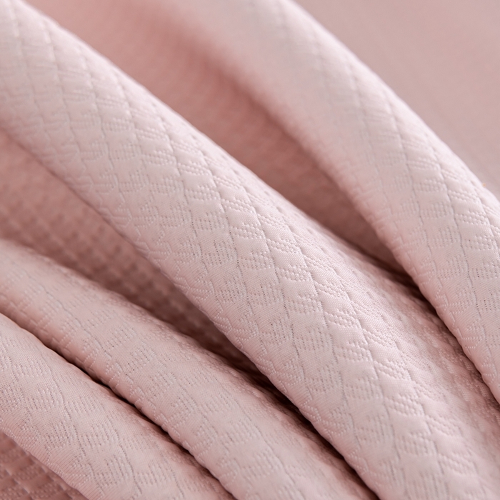 91家纺网 家纺一手货源 找家纺 小牛席业 2025经典款-千鸟格冷感豆豆席系列 床笠款 粉色