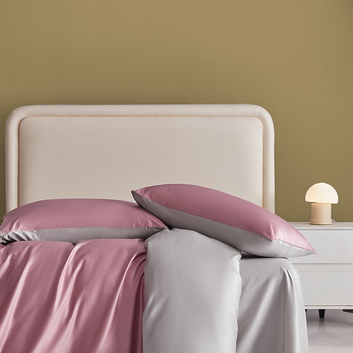 91家纺网 家纺一手货源 找家纺 洽想家 2025新款纯色双拼80支长绒棉四件套 豆沙紫+奥丁灰-