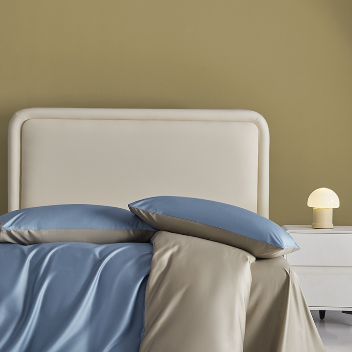 91家纺网 家纺一手货源 找家纺 洽想家 2025新款纯色双拼80支长绒棉四件套 风景蓝+冰灿银-