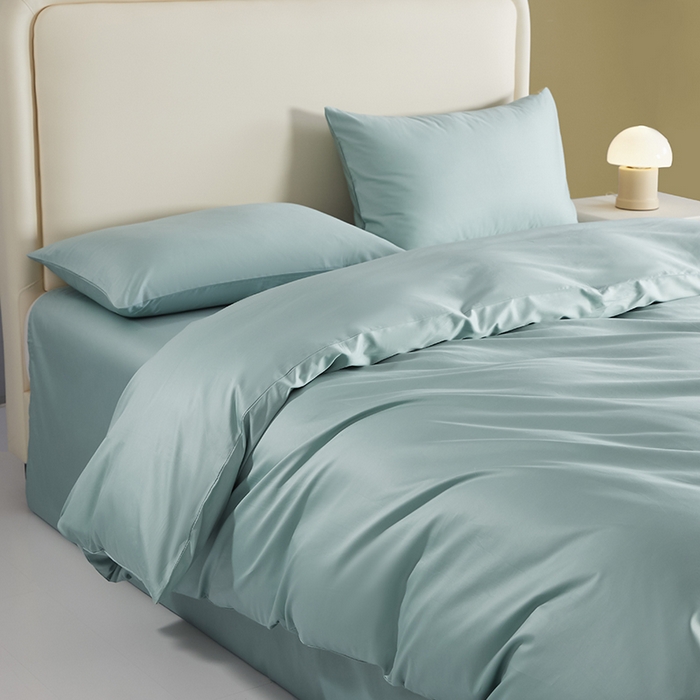 91家纺网 家纺一手货源 找家纺 洽想家 2025新款纯色双拼80支长绒棉四件套 风铃绿-