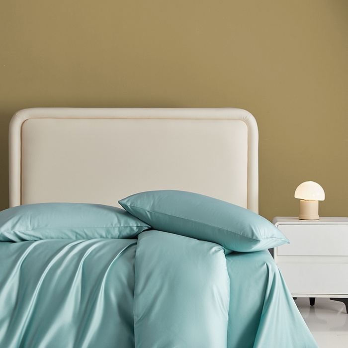 91家纺网 家纺一手货源 找家纺 洽想家 2025新款纯色双拼80支长绒棉四件套 风铃绿-