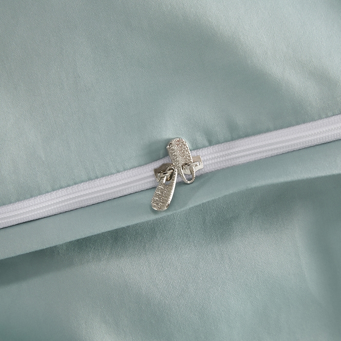 91家纺网 家纺一手货源 找家纺 洽想家 2025新款纯色双拼80支长绒棉四件套 风铃绿-