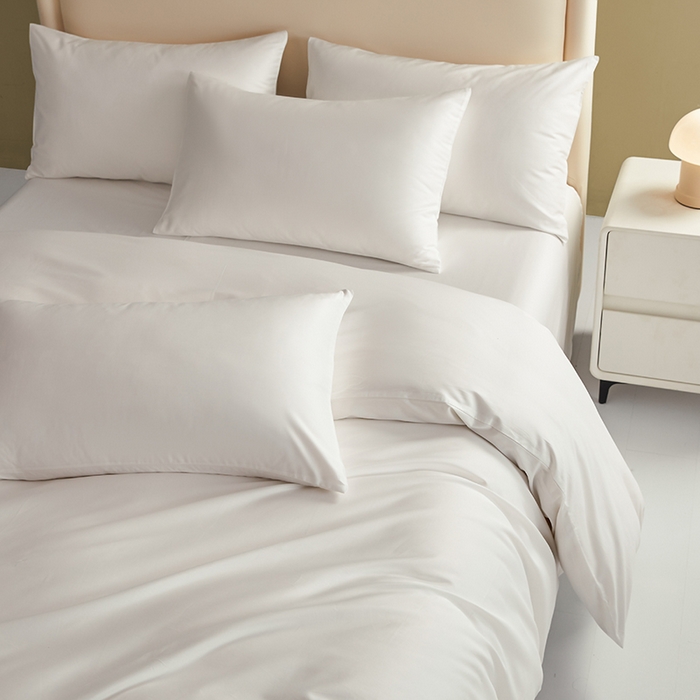 91家纺网 家纺一手货源 找家纺 洽想家 2025新款纯色双拼80支长绒棉四件套 柳絮白-