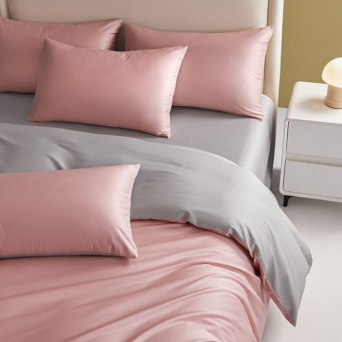 91家纺网 家纺一手货源 找家纺 洽想家 2025新款纯色双拼80支长绒棉四件套 藕粉+奥丁灰-