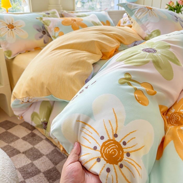 91家纺网 家纺一手货源 找家纺 佑佳家纺 2025新款铂金棉芦荟棉单被套「支持定做各种尺寸」 浅浅花漾