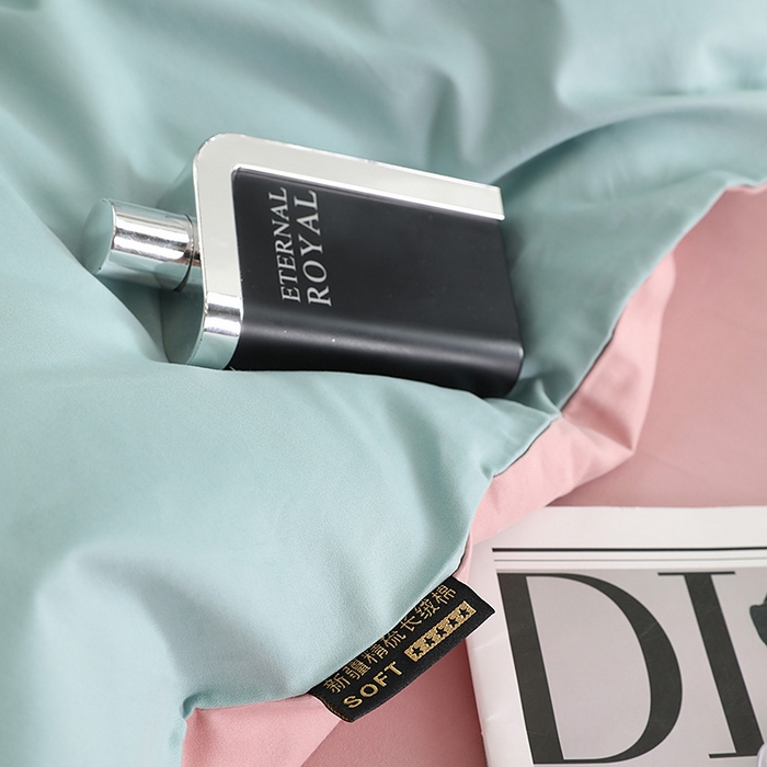 91家纺网 家纺一手货源 找家纺 洽想家 2025新款全棉磨毛纯色四件套 森林绿拼藕粉