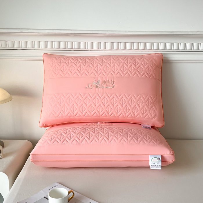 91家纺网 家纺一手货源 找家纺 （总）十仟家纺 2025新款小热艾枕头枕头枕芯二