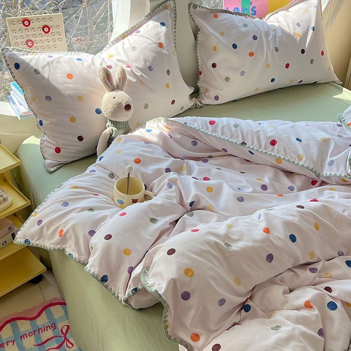 91家纺网 家纺一手货源 找家纺 思诺羽床笠 2025新款亲肤棉贝壳花边四件套 贝壳边-彩色波点