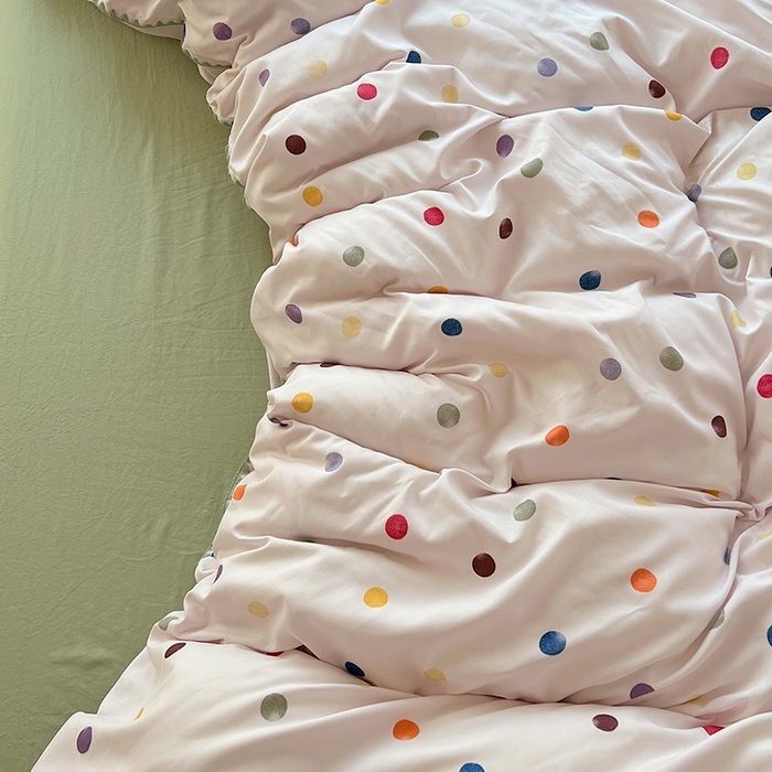 91家纺网 家纺一手货源 找家纺 思诺羽床笠 2025新款亲肤棉贝壳花边四件套 贝壳边-彩色波点