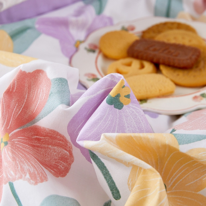 91家纺网 家纺一手货源 找家纺 亲亲公主 2025全棉蕾丝花边床裙公主风四件套 甜心花园-浅紫色