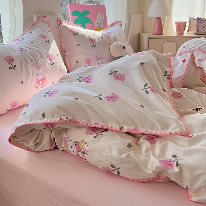 91家纺网 家纺一手货源 找家纺 思诺羽床笠 2025新款亲肤棉贝壳花边四件套 贝壳边-田园兔