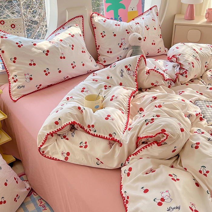 91家纺网 家纺一手货源 找家纺 思诺羽床笠 2025新款亲肤棉贝壳花边四件套 贝壳边-樱桃红