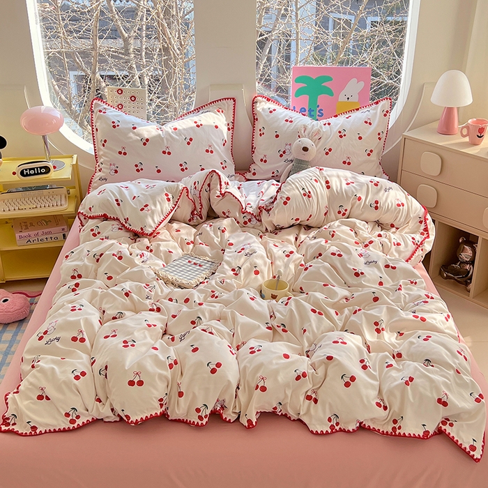 91家纺网 家纺一手货源 找家纺 思诺羽床笠 2025新款亲肤棉贝壳花边四件套 贝壳边-樱桃红