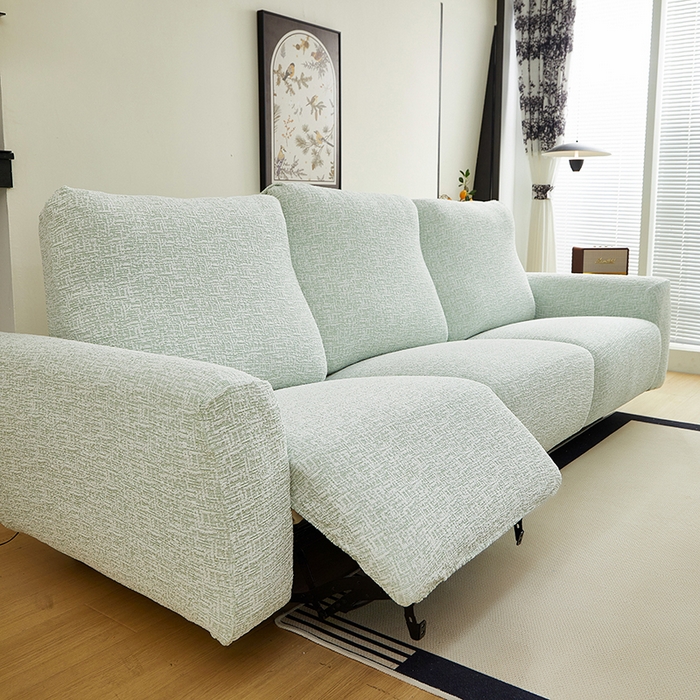 91家纺网 家纺一手货源 找家纺 丝绮鹿 2025新款竹节雪尼尔芝华士沙发套 薄荷绿