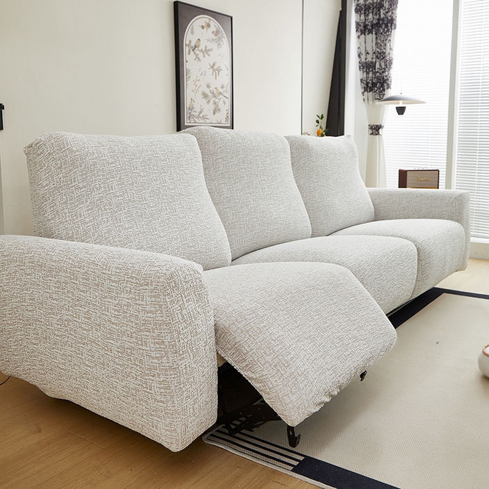 91家纺网 家纺一手货源 找家纺 丝绮鹿 2025新款竹节雪尼尔芝华士沙发套 温柔咖