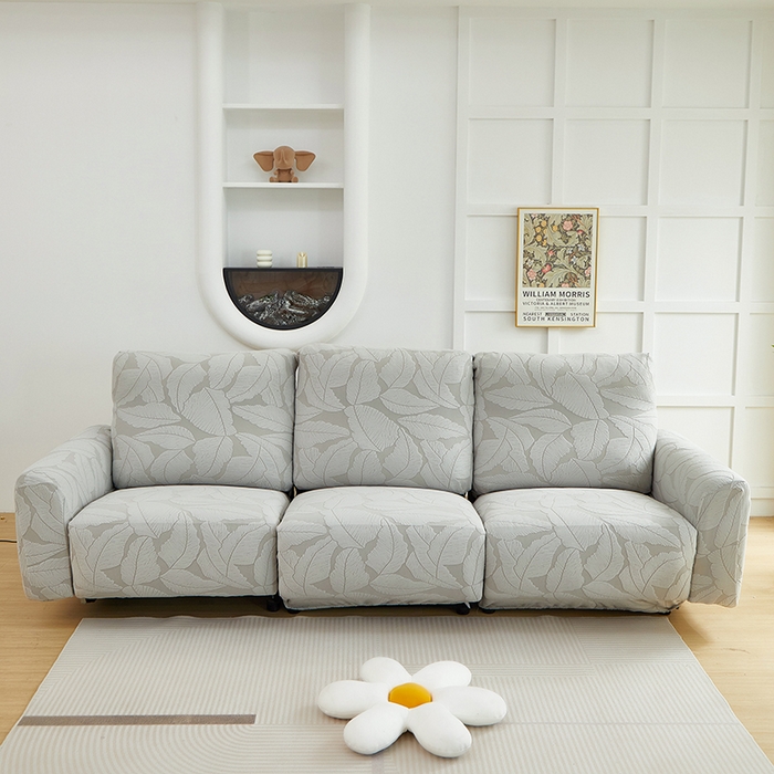 91家纺网 家纺一手货源 找家纺 丝绮鹿 2025新款富贵叶系列-芝华士沙发套 浅灰