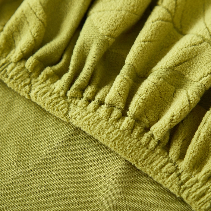 91家纺网 家纺一手货源 找家纺 丝绮鹿 2025新款富贵叶系列-沙发套松紧款（组合沙发图） 橄榄绿