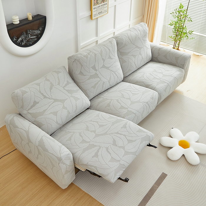 91家纺网 家纺一手货源 找家纺 丝绮鹿 2025新款富贵叶系列-芝华士沙发套 浅灰