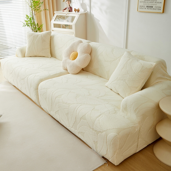 91家纺网 家纺一手货源 找家纺 丝绮鹿 2025新款富贵叶系列-沙发套松紧款（组合沙发图） 米白