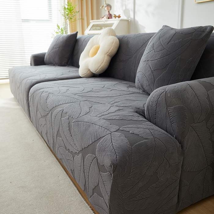 91家纺网 家纺一手货源 找家纺 丝绮鹿 2025新款富贵叶系列-沙发套松紧款（组合沙发图） 深灰