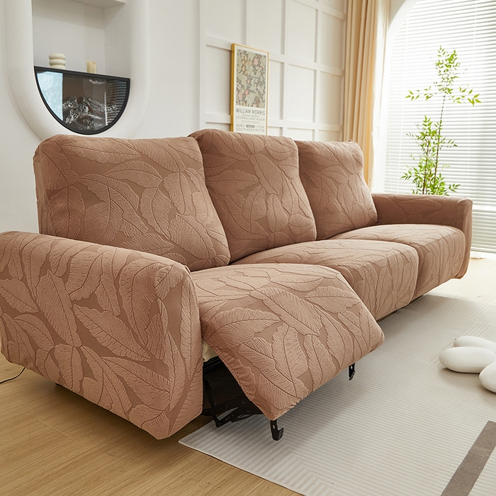 91家纺网 家纺一手货源 找家纺 丝绮鹿 2025新款富贵叶系列-芝华士沙发套 时尚咖