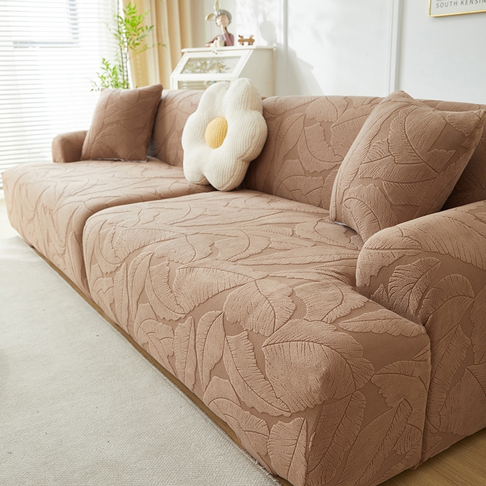 91家纺网 家纺一手货源 找家纺 丝绮鹿 2025新款富贵叶系列-沙发套松紧款（组合沙发图） 时尚咖