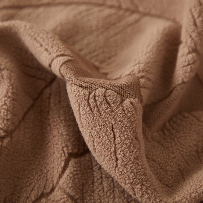 91家纺网 家纺一手货源 找家纺 丝绮鹿 2025新款富贵叶系列-沙发套松紧款（组合沙发图） 时尚咖