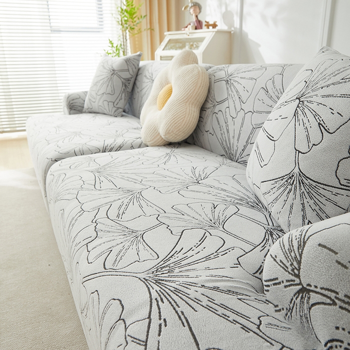 91家纺网 家纺一手货源 找家纺 丝绮鹿 2025新款银杏叶系列-沙发套松紧款（组合沙发图） 象牙白