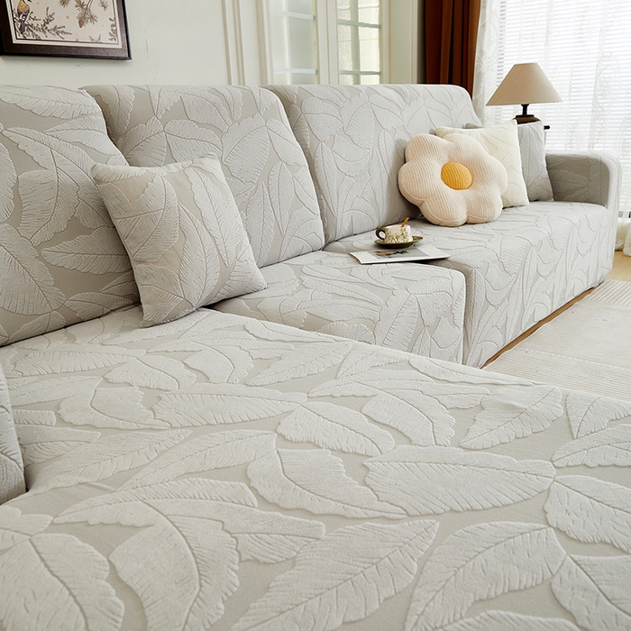 91家纺网 家纺一手货源 找家纺 丝绮鹿 2025新款富贵叶系列-沙发套松紧款（贵妃图） 浅灰