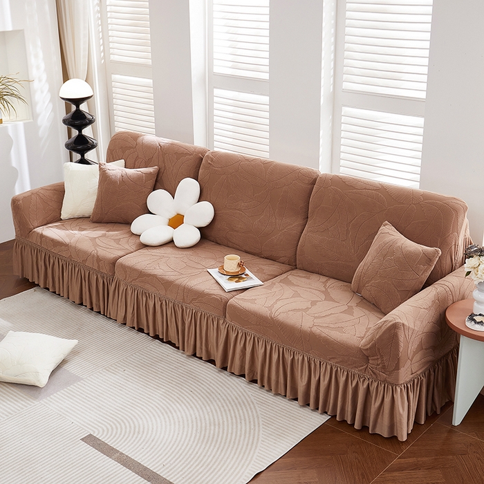 91家纺网 家纺一手货源 找家纺 丝绮鹿 2025新款富贵叶系列-沙发套裙边款 时尚咖