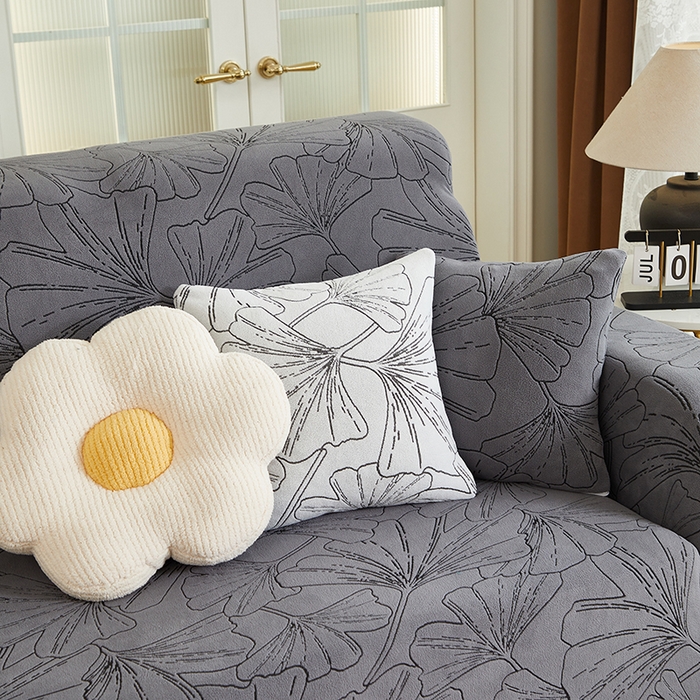 91家纺网 家纺一手货源 找家纺 丝绮鹿 2025新款银杏叶系列-沙发套松紧款（贵妃图） 绅士灰