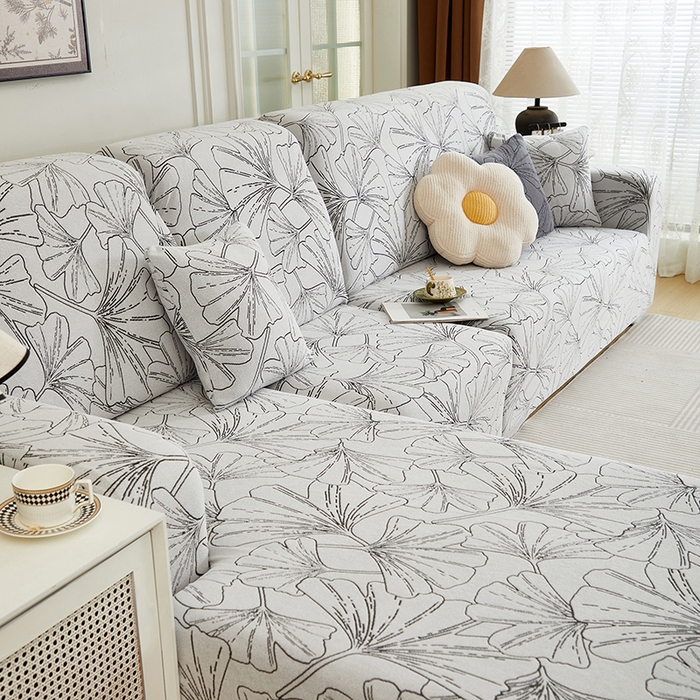 91家纺网 家纺一手货源 找家纺 丝绮鹿 2025新款银杏叶系列-沙发套松紧款（贵妃图） 象牙白