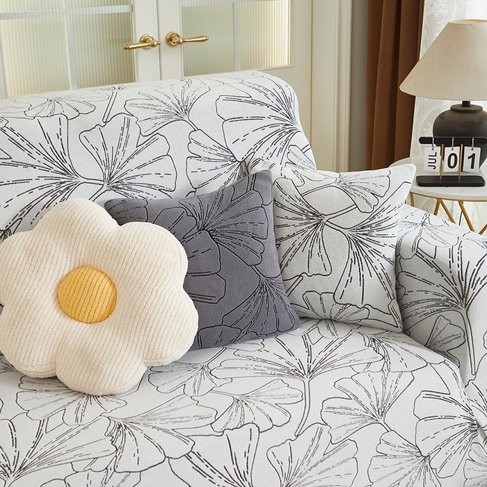 91家纺网 家纺一手货源 找家纺 丝绮鹿 2025新款银杏叶系列-沙发套松紧款（贵妃图） 象牙白