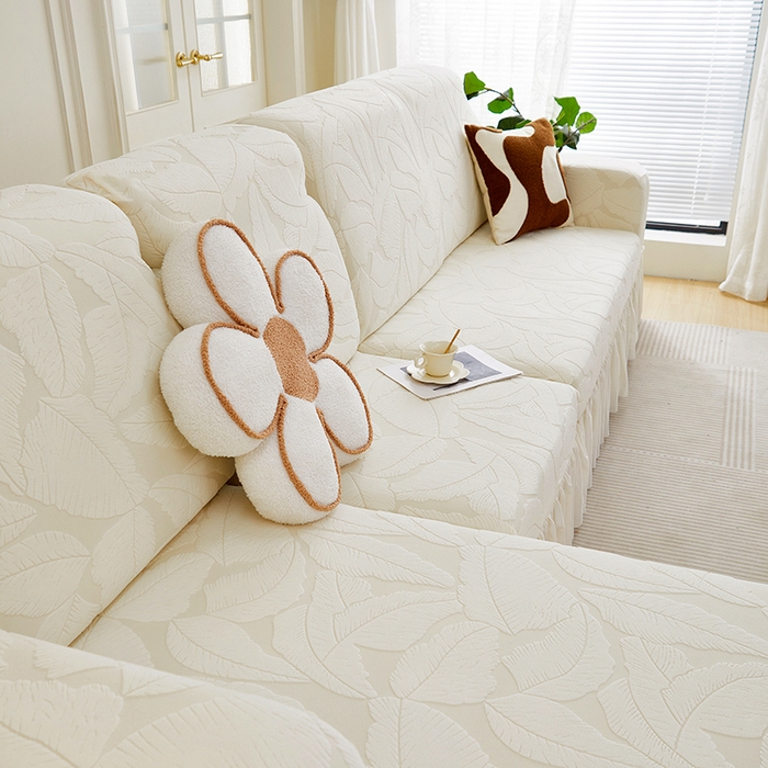 91家纺网 家纺一手货源 找家纺 丝绮鹿 2025新款富贵叶系列-沙发套裙边款（贵妃图） 米白