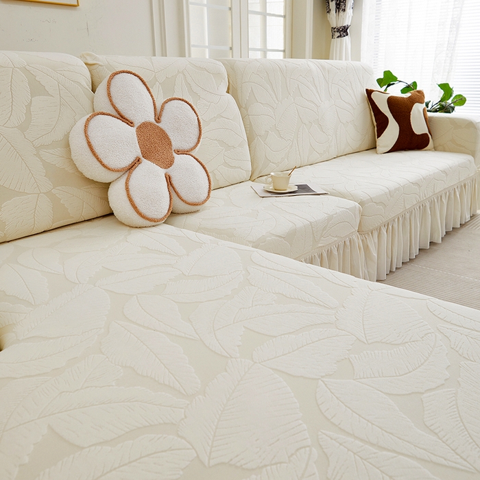 91家纺网 家纺一手货源 找家纺 丝绮鹿 2025新款富贵叶系列-沙发套裙边款（贵妃图） 米白