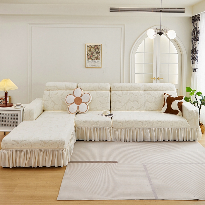 91家纺网 家纺一手货源 找家纺 丝绮鹿 2025新款富贵叶系列-沙发套裙边款（贵妃图） 米白