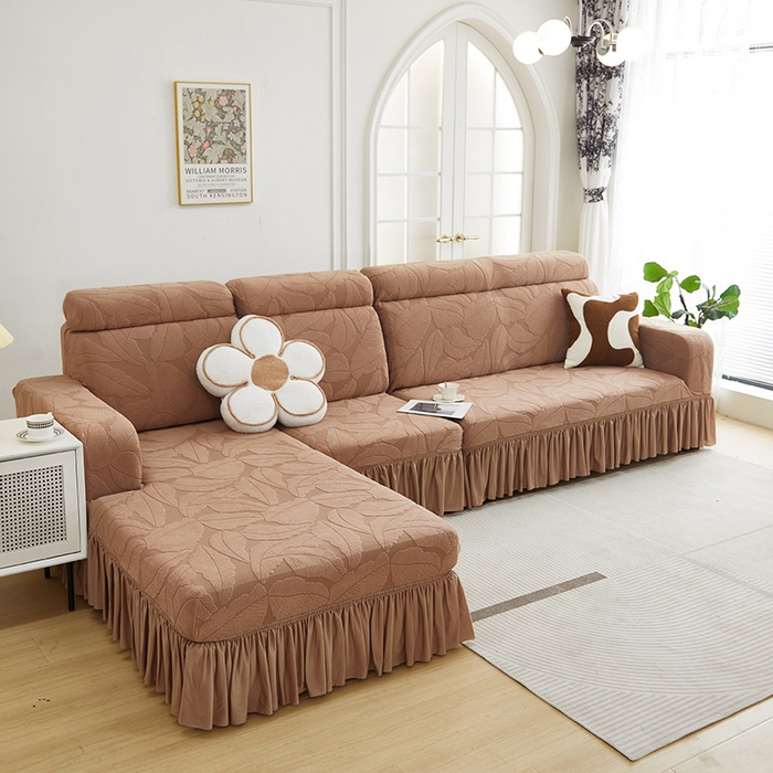 91家纺网 家纺一手货源 找家纺 丝绮鹿 2025新款富贵叶系列-沙发套裙边款（贵妃图） 时尚咖