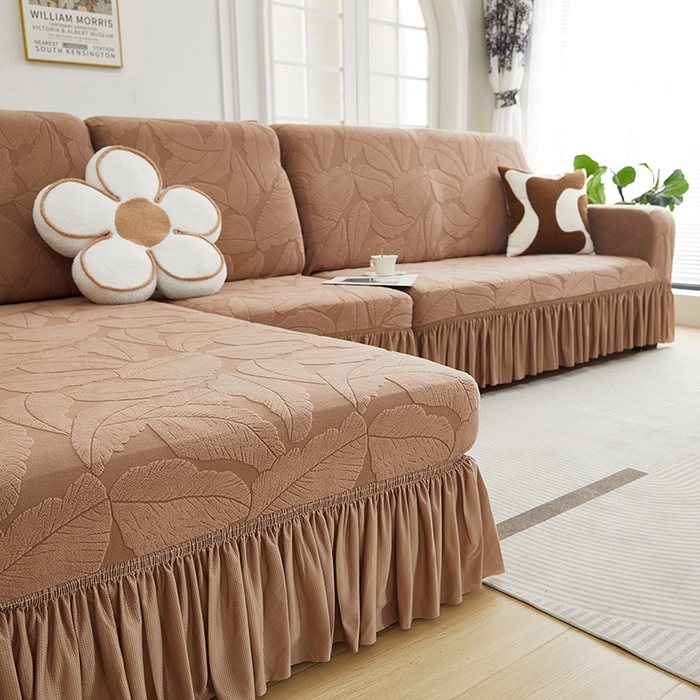 91家纺网 家纺一手货源 找家纺 丝绮鹿 2025新款富贵叶系列-沙发套裙边款（贵妃图） 时尚咖