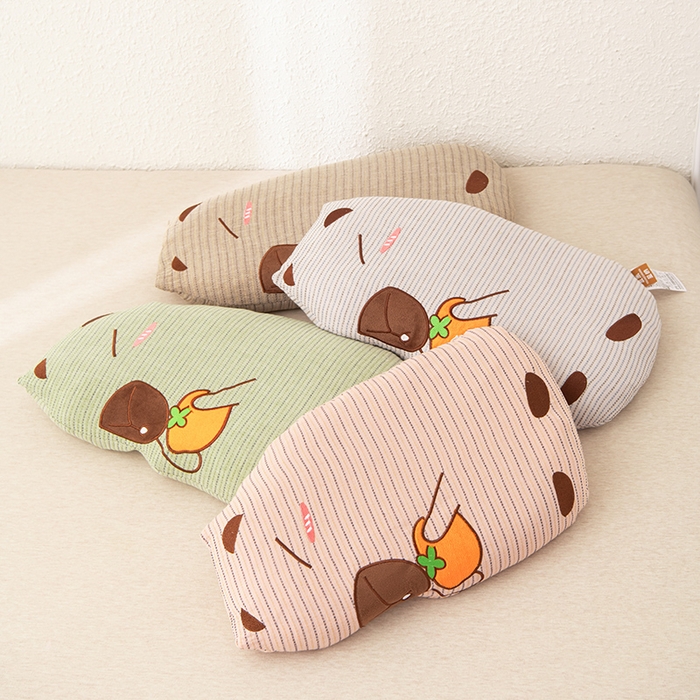91家纺网 家纺一手货源 找家纺 芯洲 2025新款荞麦枕双层纱卡皮巴拉童趣可爱午睡抱枕枕头枕芯 卡皮巴拉-咖 52*30cm/只